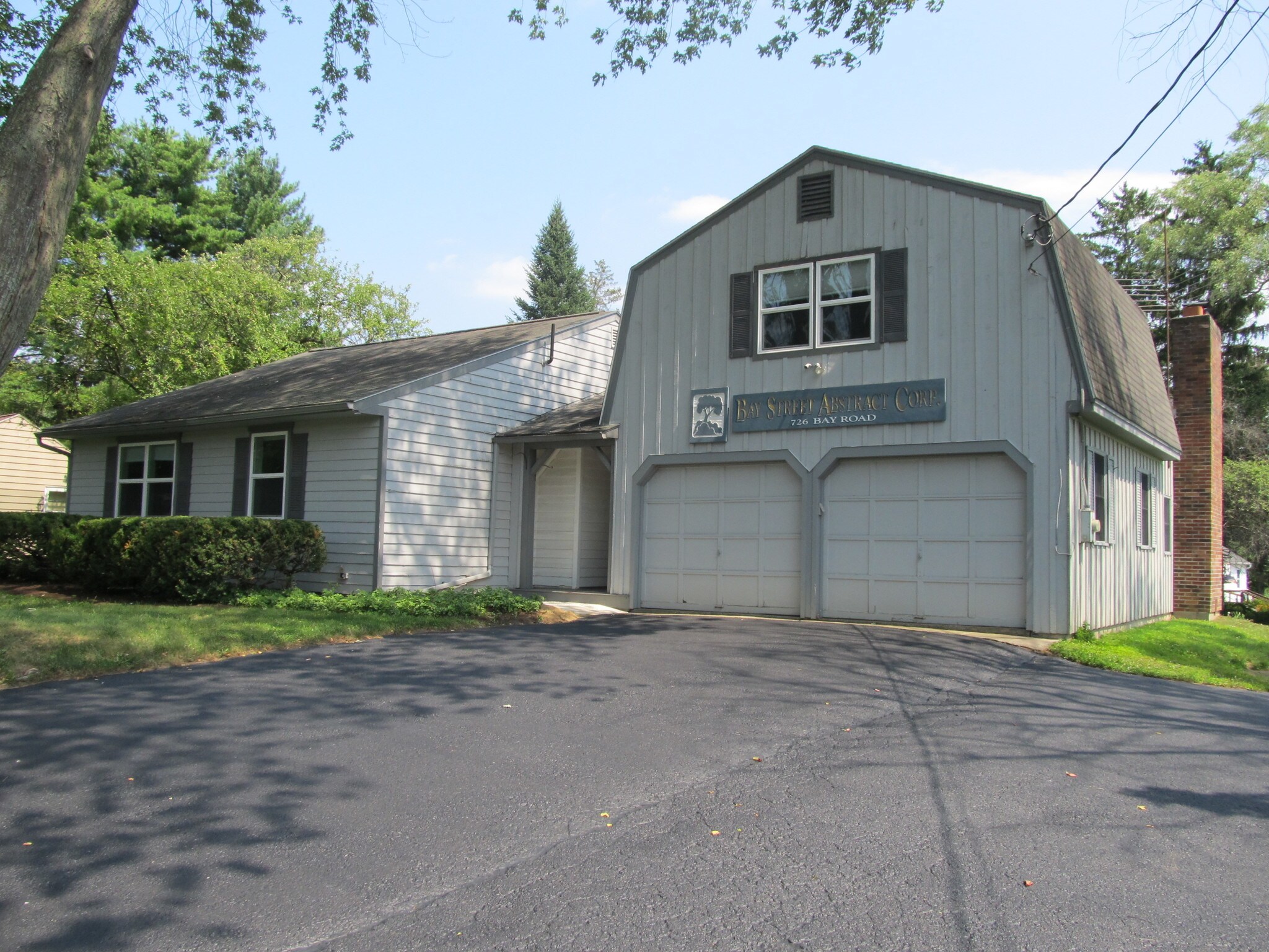 726 Bay Rd, Queensbury, NY for sale Primary Photo- Image 1 of 1
