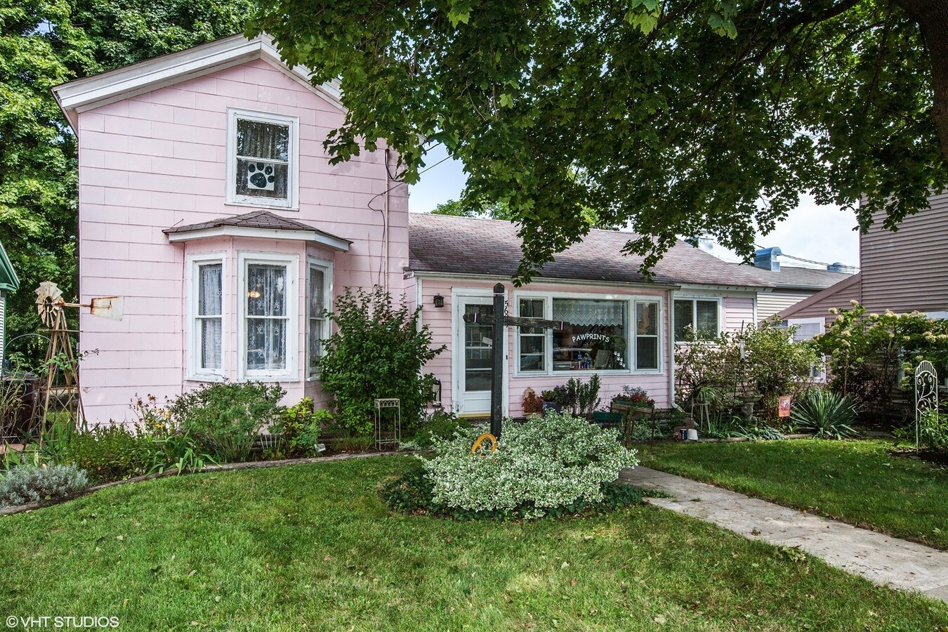 5624 Broadway St, Richmond, IL 60071