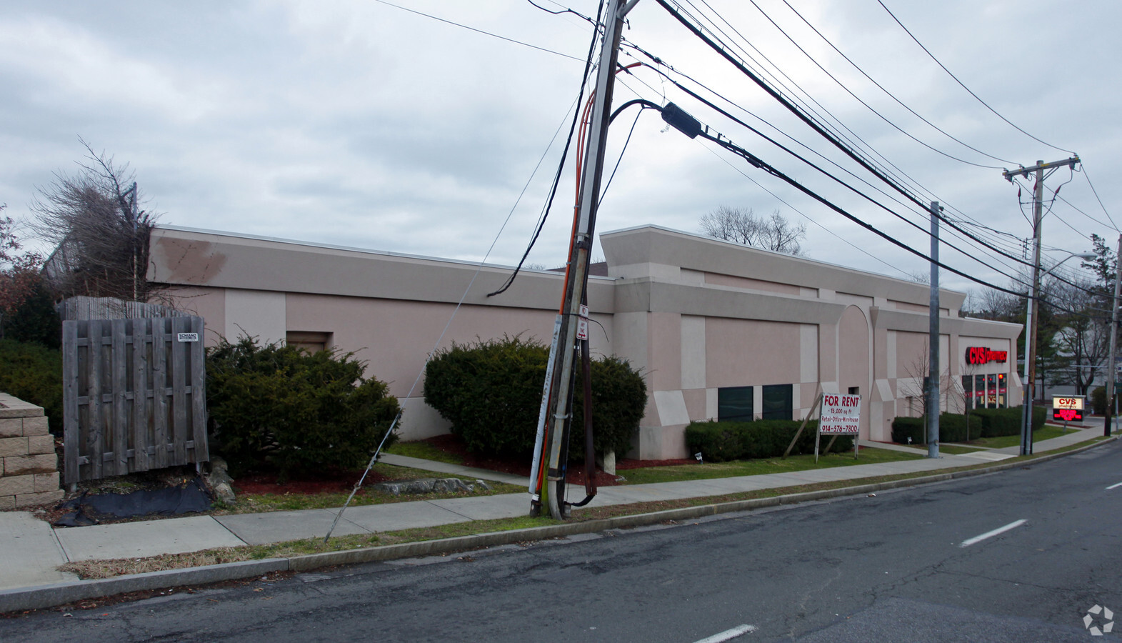 14 Weyman Ave, New Rochelle, NY 10805