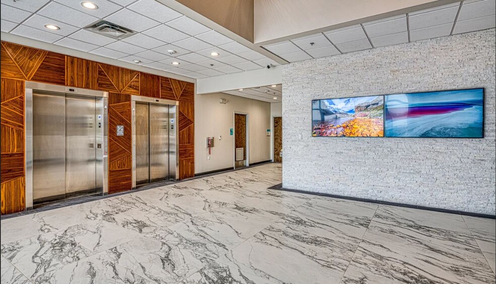 11009 Ingleside Pl, Raleigh, NC for lease - Lobby - Image 3 of 15