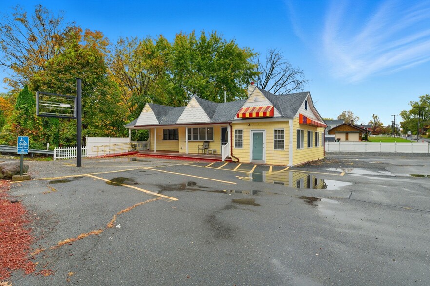 1508 Main St, Agawam, MA for sale - Building Photo - Image 1 of 34