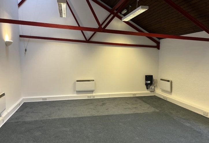 Higham Mead, Chesham, BKM HP5 2AH - Unit 11 -  - Interior Photo - Image 1 of 3