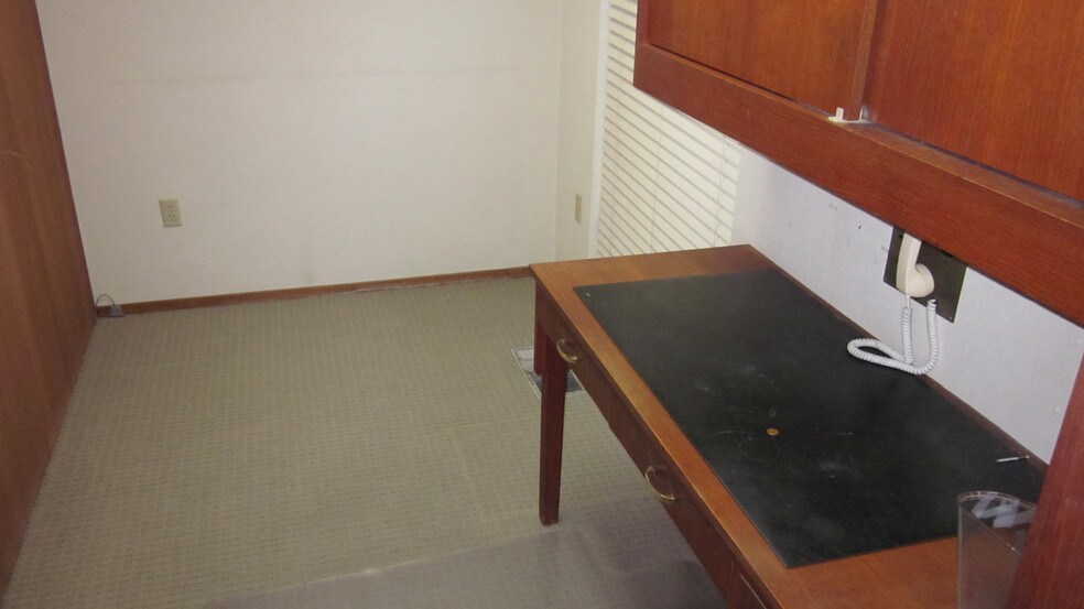 1213 Coffee Rd, Modesto, CA for sale - Building Photo - Image 1 of 1