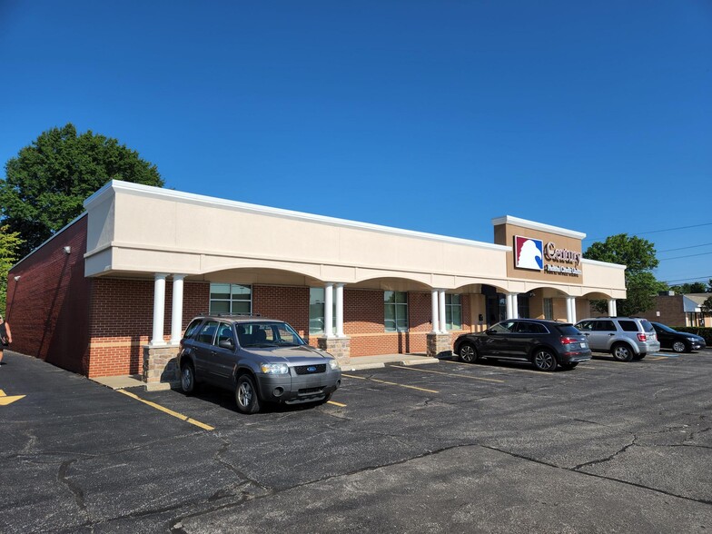 754 Richmond Rd, Richmond Hts, OH for lease - Building Photo - Image 1 of 2