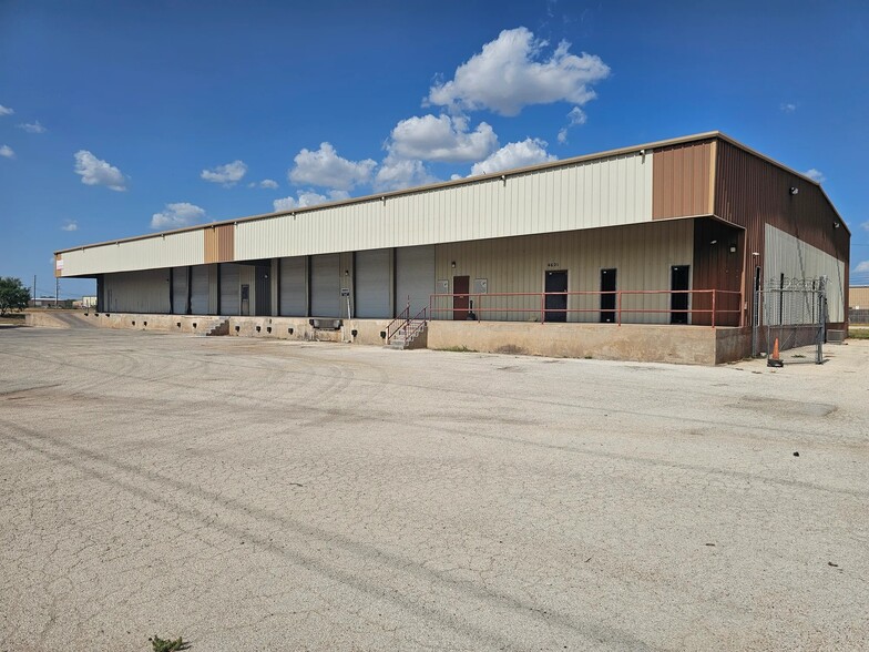 4621 Maple St, Abilene, TX for sale - Building Photo - Image 1 of 7