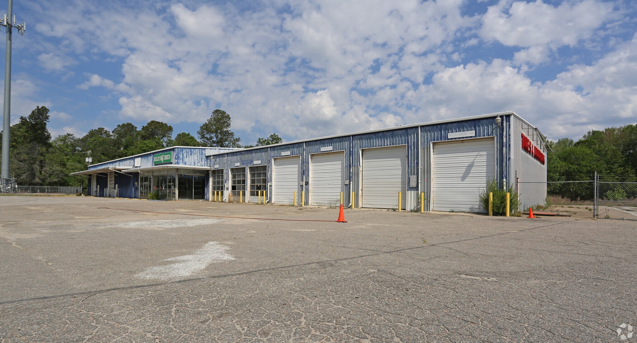 1782 Old Edisto Dr, Orangeburg, SC for sale Primary Photo- Image 1 of 1