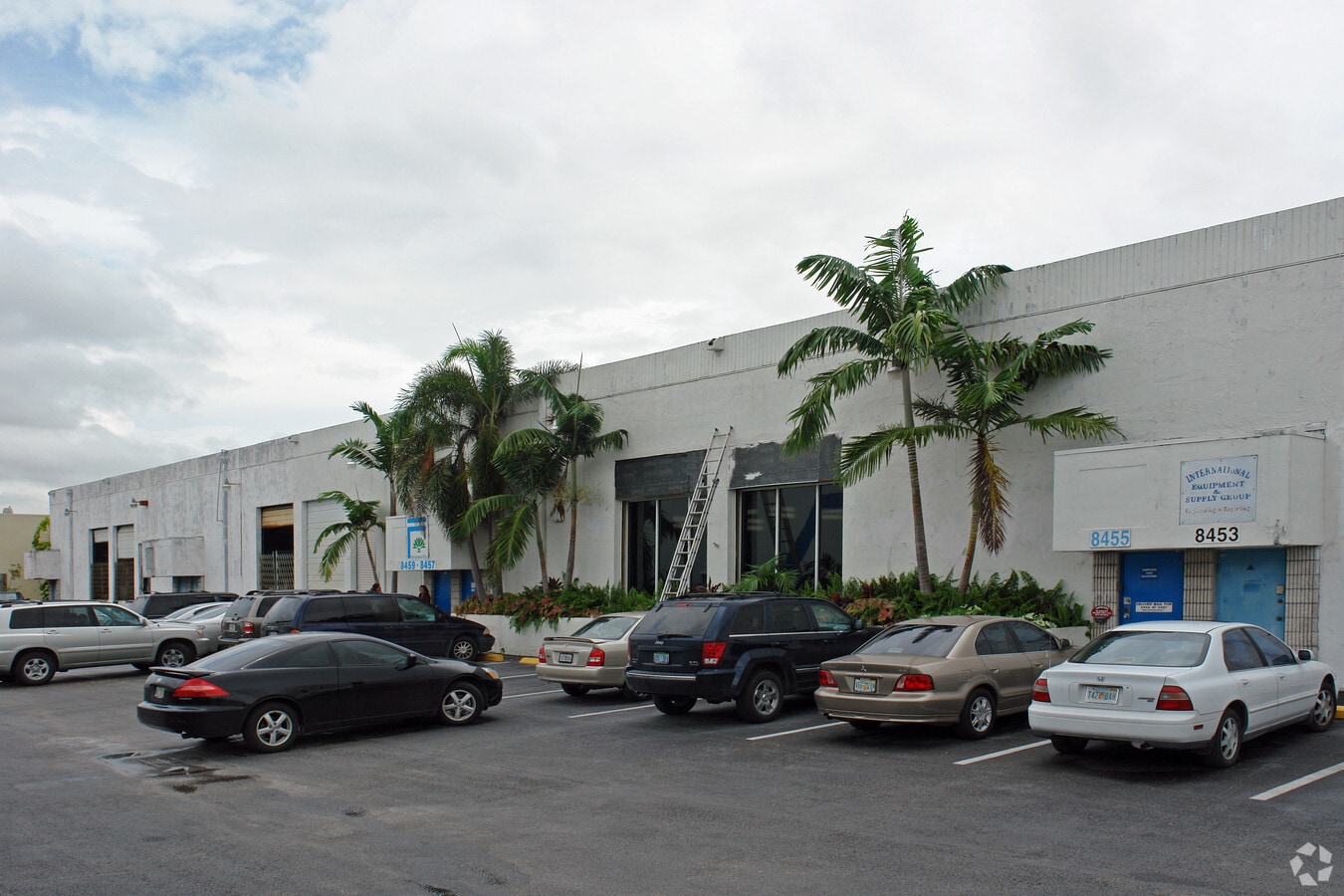 8449-8459-nw-66th-st-miami-fl-33166-loopnet
