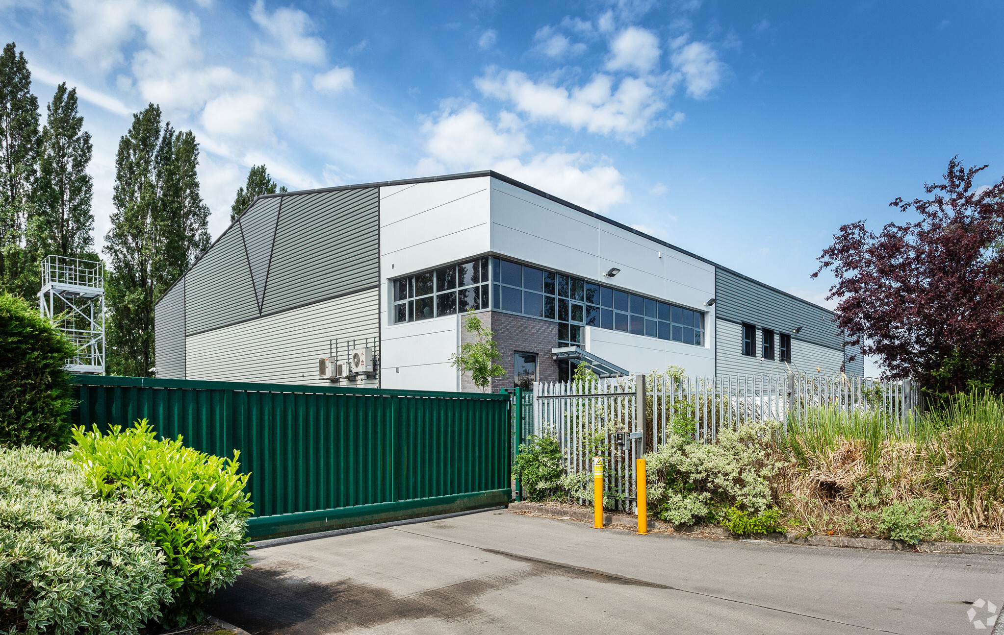 Wheel Forge Way W, Manchester for lease Primary Photo- Image 1 of 9