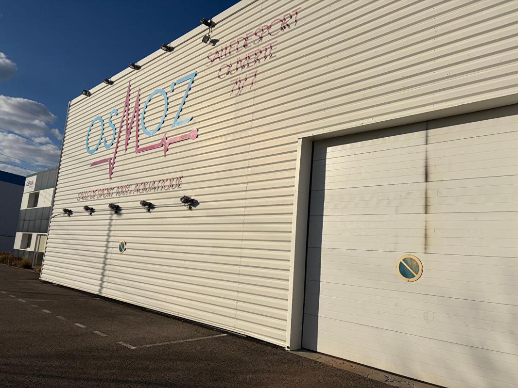 Office in Limoges for lease Building Photo- Image 1 of 2
