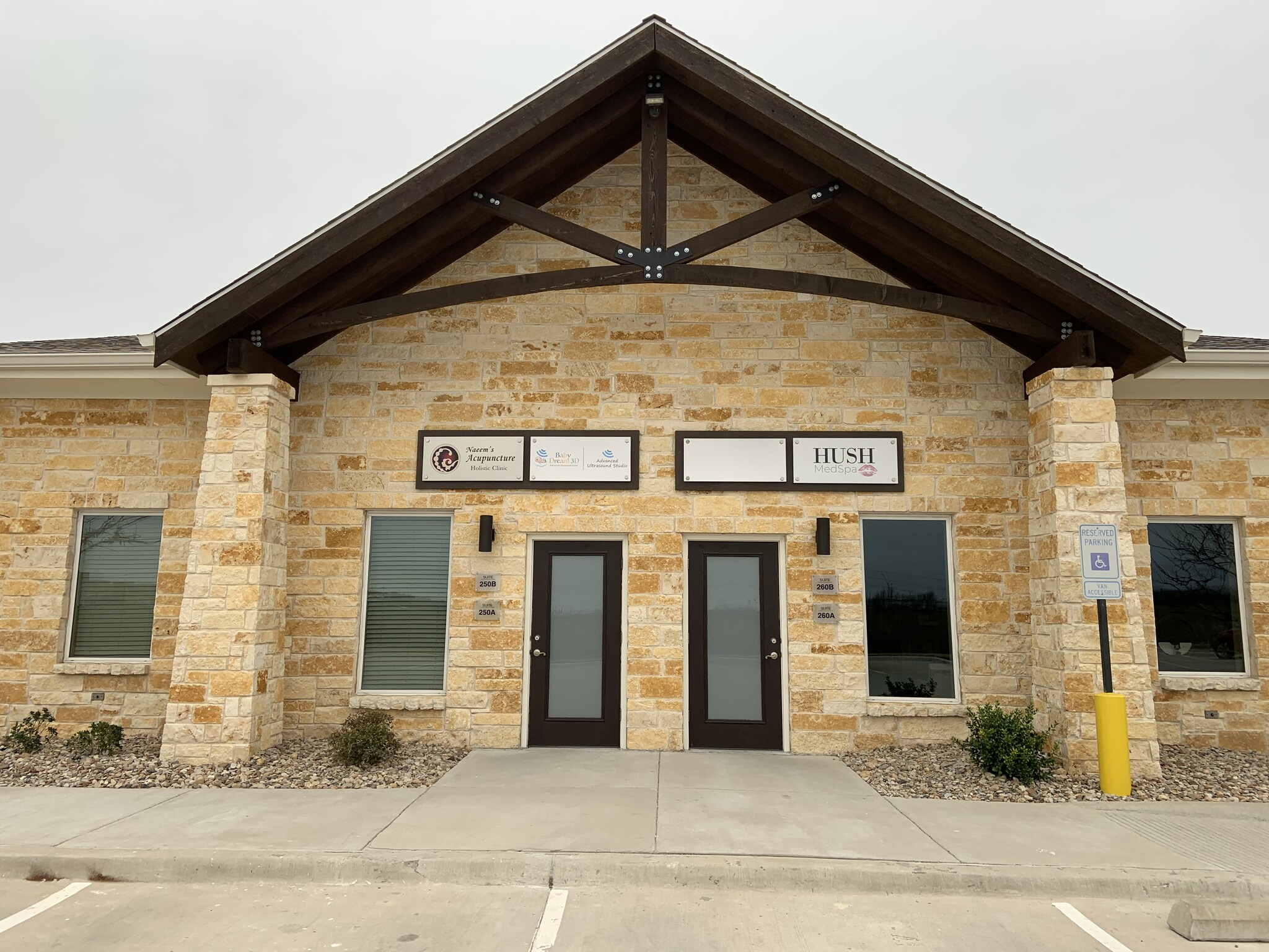 4645 Wyndham Ln, Frisco, TX for lease Building Photo- Image 1 of 8