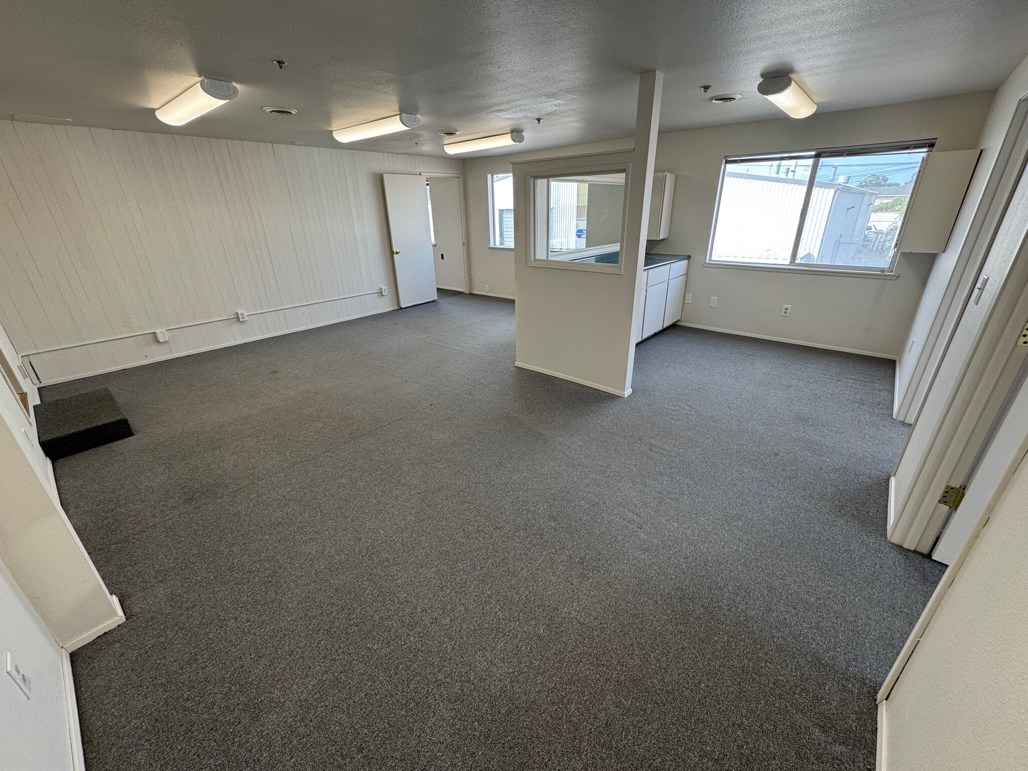6709 S Adams St, Tacoma, WA for lease Interior Photo- Image 1 of 20