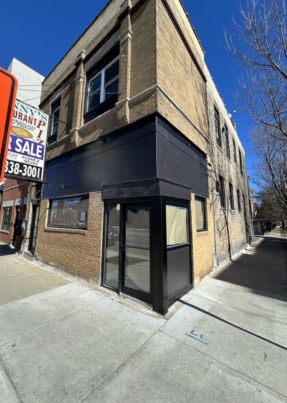 2431 N Western Ave, Chicago, IL for sale - Building Photo - Image 1 of 1