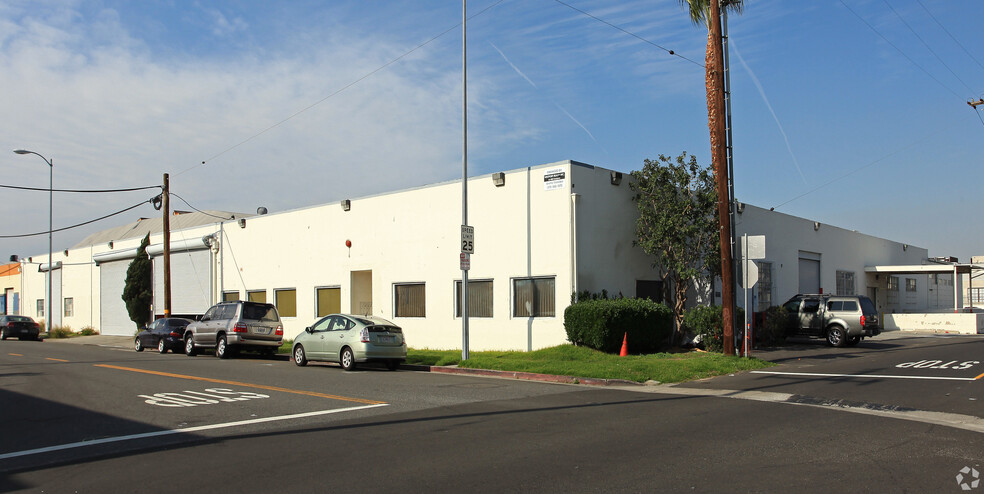 8439 Steller Dr, Culver City, CA for lease - Building Photo - Image 1 of 1