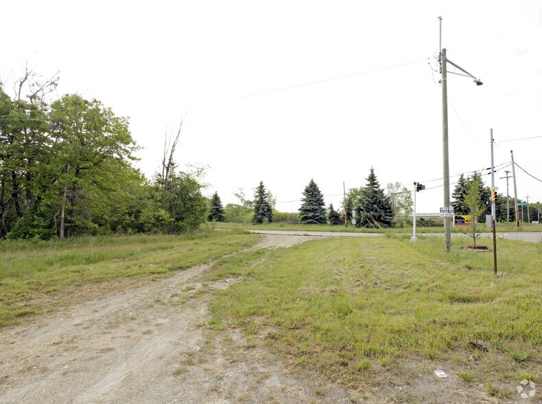 0000 Haggerty Rd, West Bloomfield, MI for sale - Building Photo - Image 1 of 1