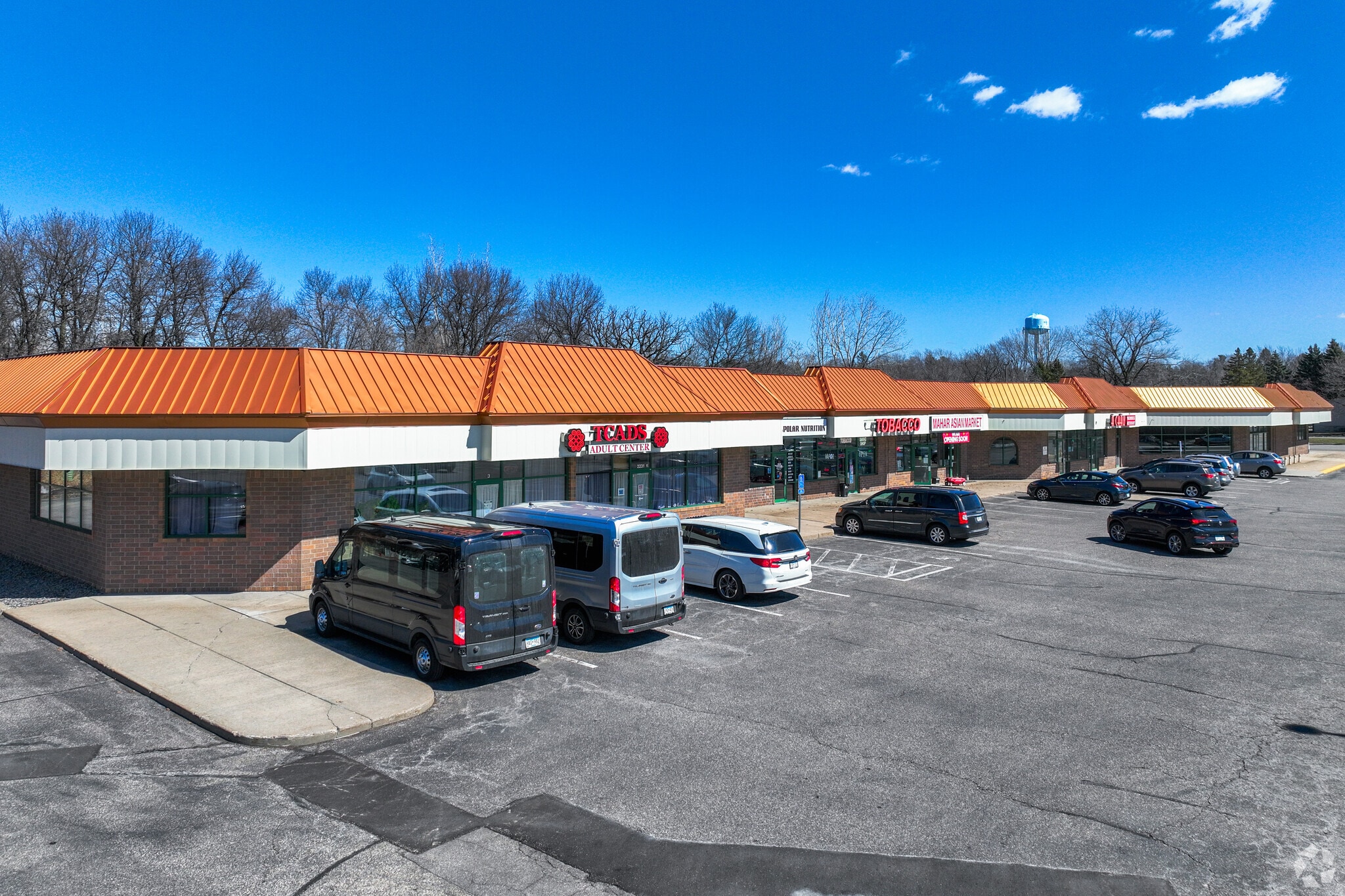 2231 E 11th Ave, Saint Paul, MN for lease Primary Photo- Image 1 of 6