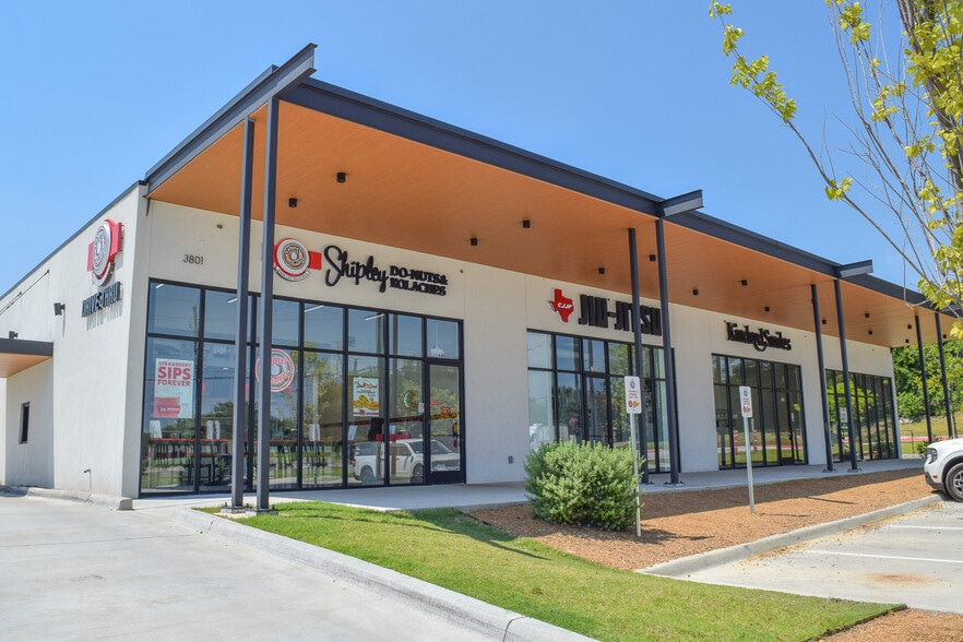 3801 Virginia Pky, McKinney, TX for sale - Primary Photo - Image 2 of 8