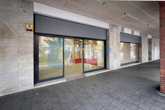 Retail in Barcelona, Barcelona for lease Interior Photo- Image 1 of 10