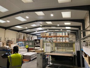 Ashfield Way, Leeds for lease Interior Photo- Image 1 of 2