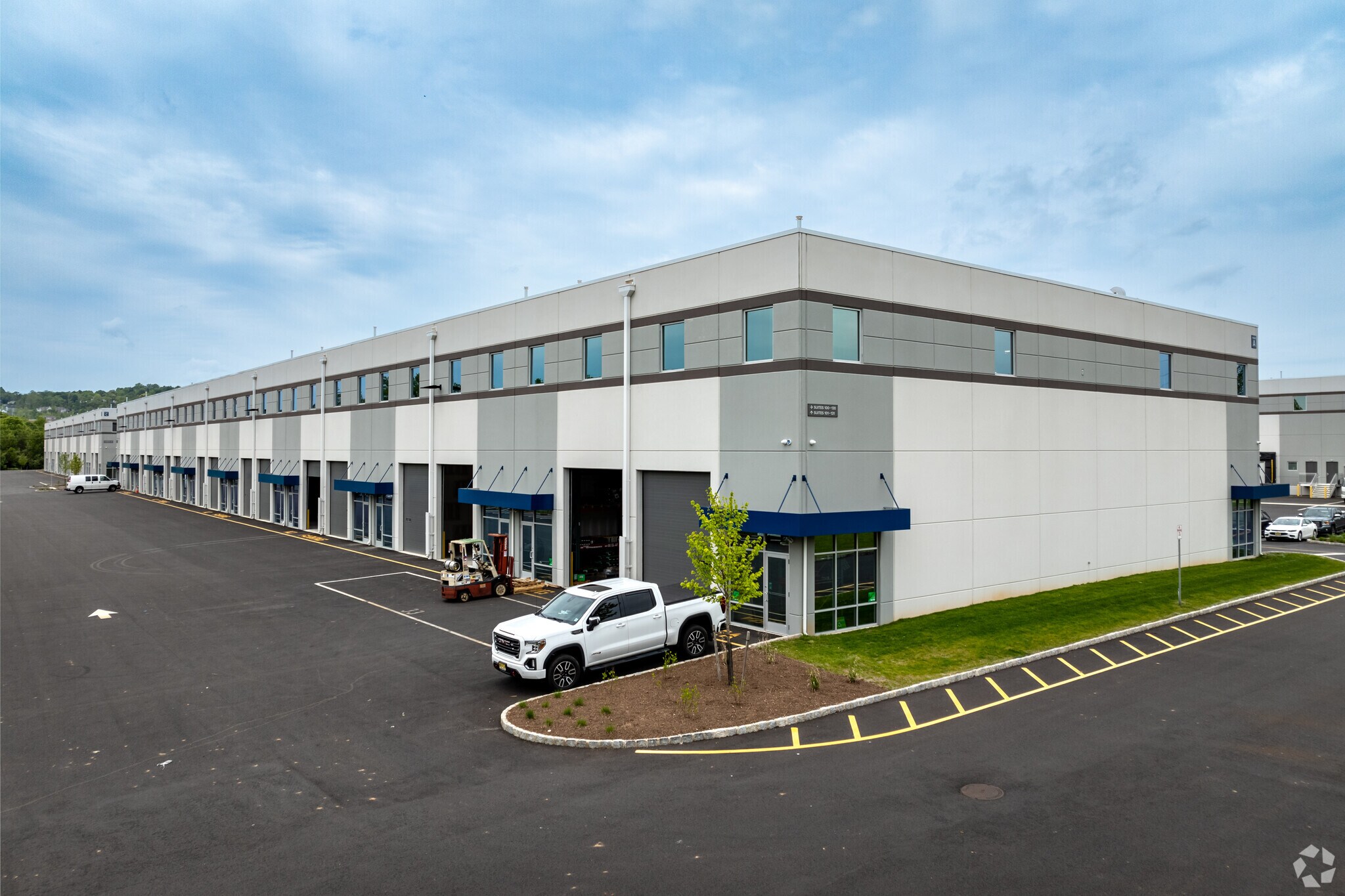 115 River Rd, Flemington, NJ for lease Primary Photo- Image 1 of 7