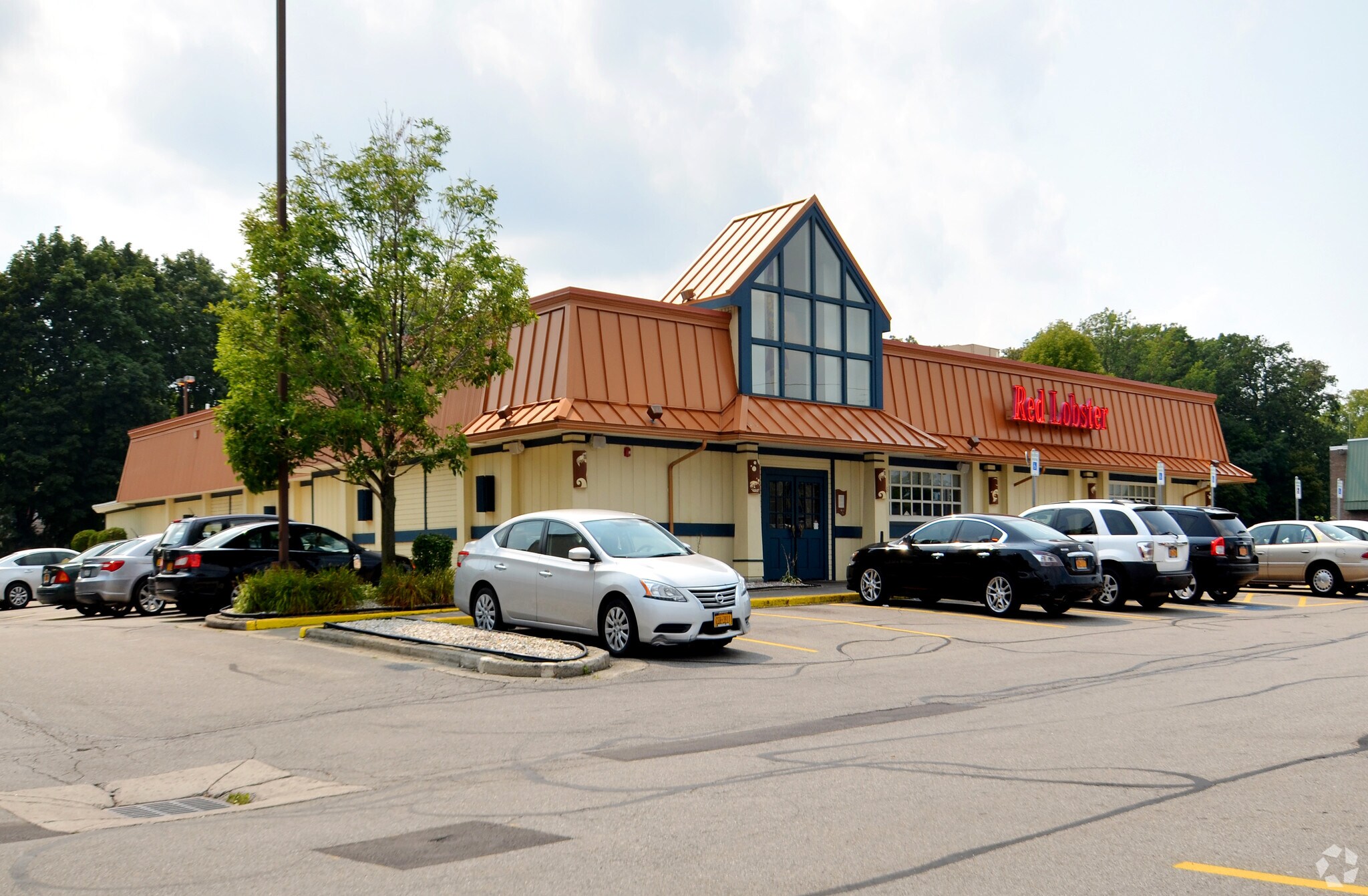 1515 W Ridge Rd, Rochester, NY for sale Primary Photo- Image 1 of 1