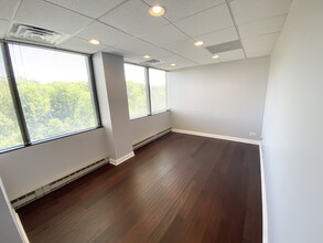 4801 W Peterson Ave, Chicago, IL for lease Interior Photo- Image 2 of 5