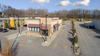 More details for 101 W Lind St, Mankato, MN - Retail for Sale