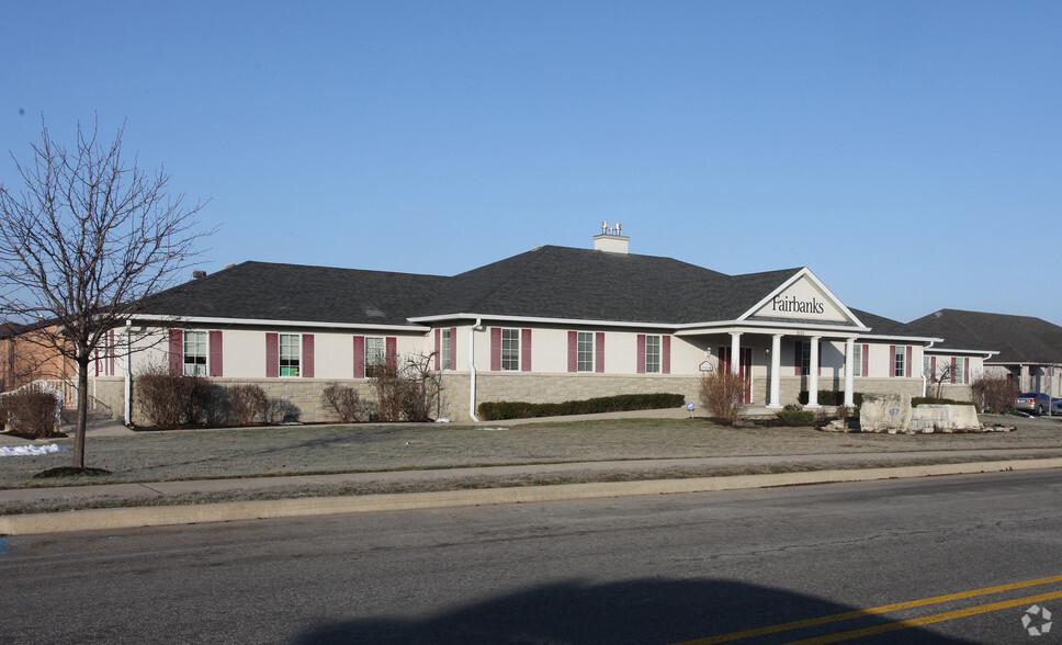 6100 Clarks Creek Rd, Plainfield, IN for lease - Building Photo - Image 1 of 6