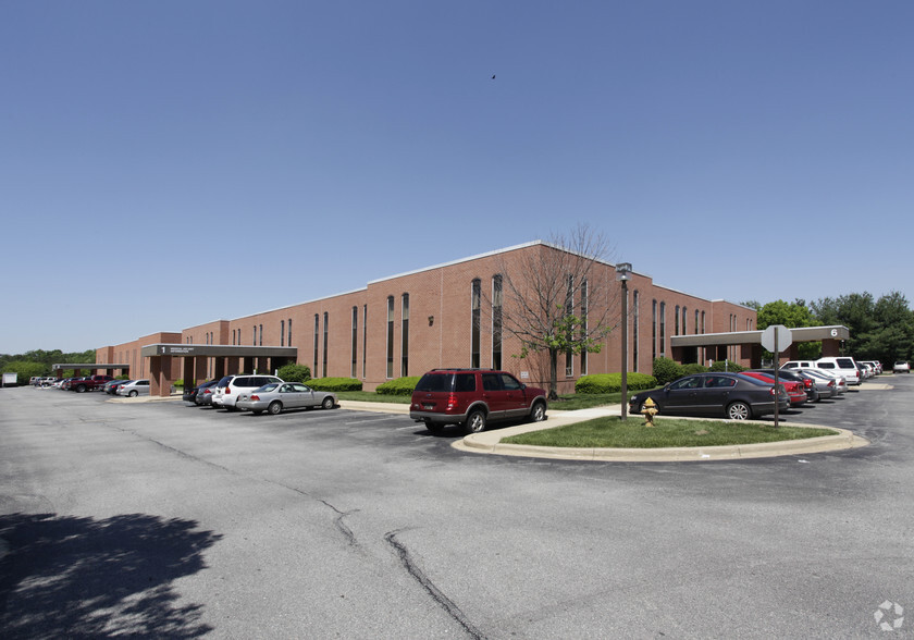 2600 Glasgow Ave, Newark, DE for lease - Building Photo - Image 3 of 6