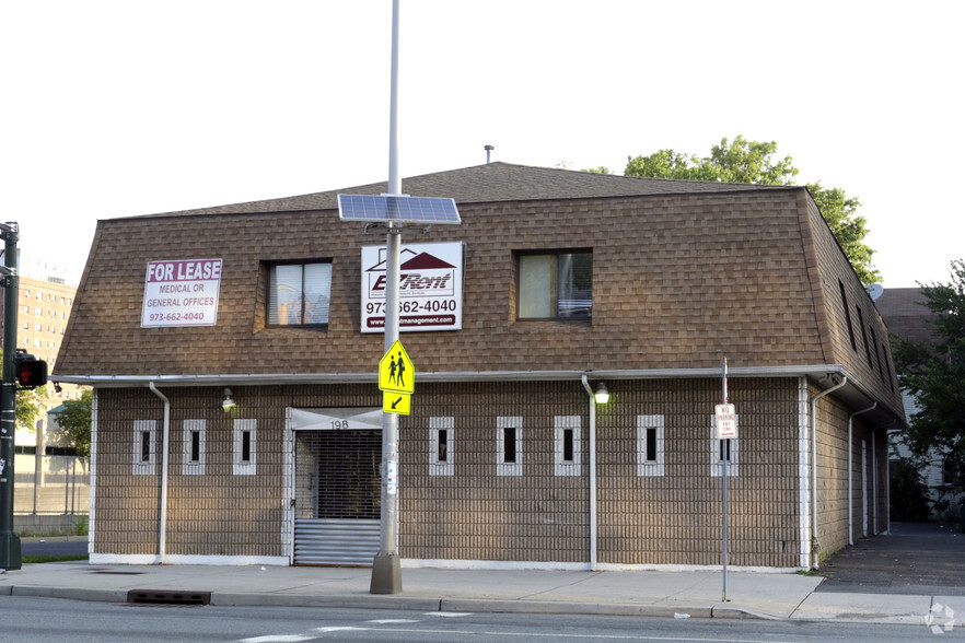 198 Central Ave, East Orange, NJ for sale - Primary Photo - Image 1 of 1