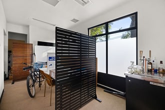 826 De La Vina St, Santa Barbara, CA for lease Building Photo- Image 2 of 9