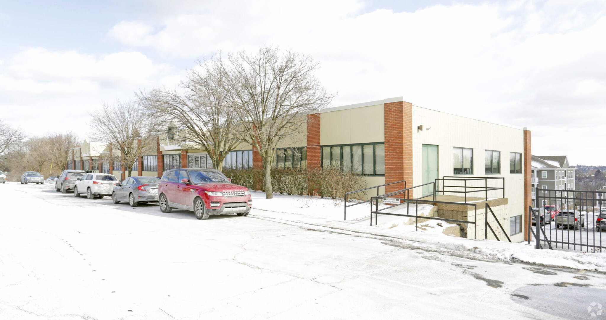 875 Greentree Rd, Pittsburgh, PA for lease Building Photo- Image 1 of 8
