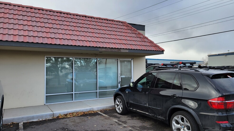 1220 E Greg St, Sparks, NV for lease - Building Photo - Image 3 of 10