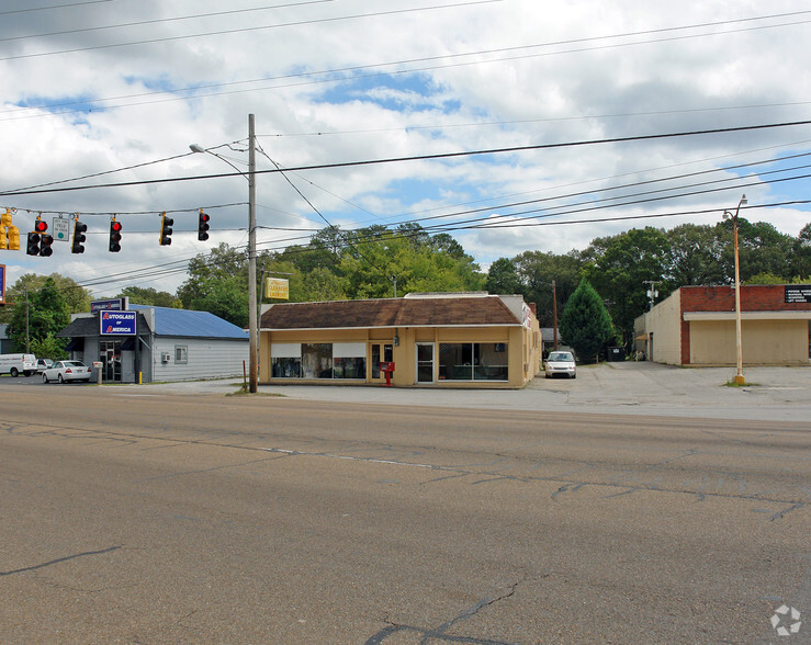 5900 Lee Hwy, Chattanooga, TN for sale - Primary Photo - Image 1 of 1