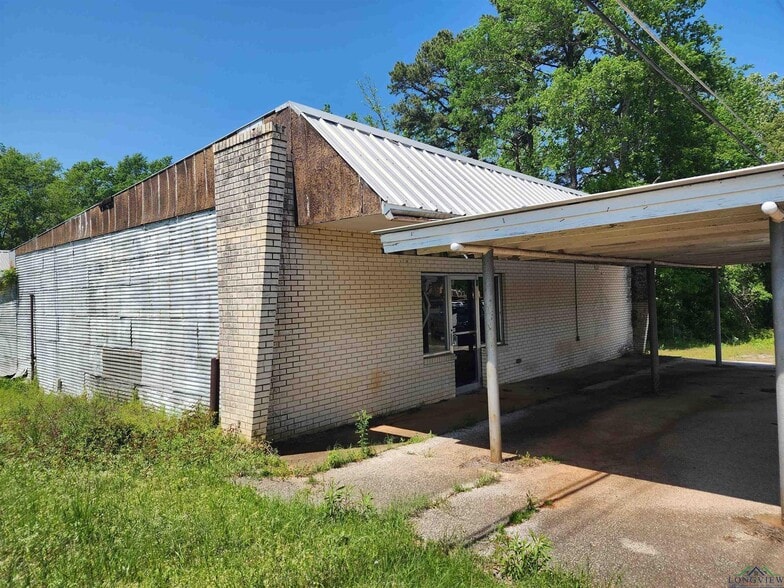 10542 S Main St, New London, TX for sale - Building Photo - Image 2 of 14