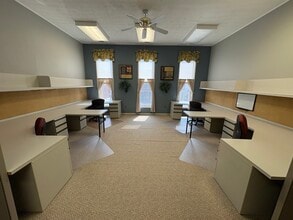 109 Main st, Delphi, IN for lease Interior Photo- Image 2 of 12