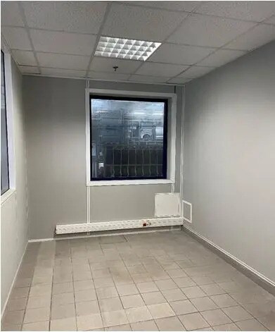 2 Avenue Jean Monnet, Lieu-Saint-Amand for lease - Interior Photo - Image 2 of 2