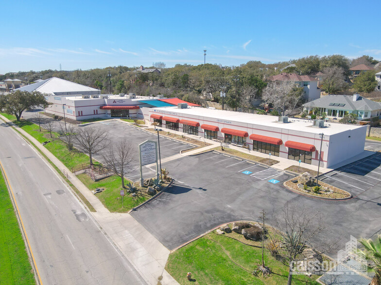 16675 Huebner Rd, San Antonio, TX for lease - Building Photo - Image 1 of 4