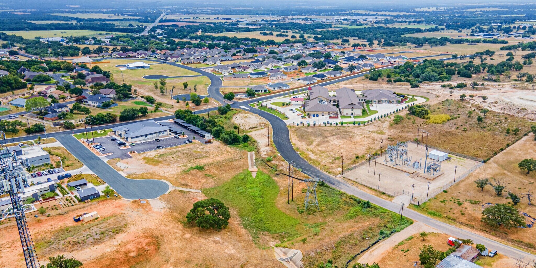 602 W Windcrest Dr, Fredericksburg, TX for sale Building Photo- Image 1 of 1