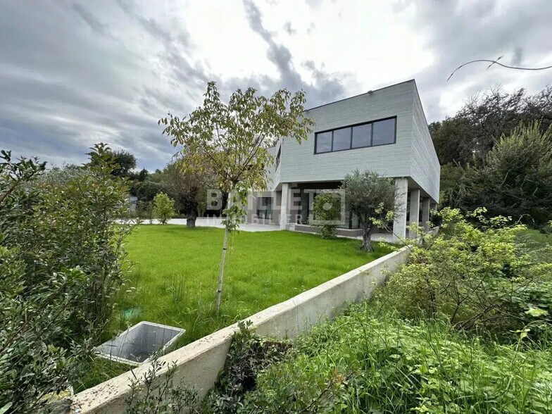 Office in La Colle-sur-Loup for lease - Building Photo - Image 2 of 8