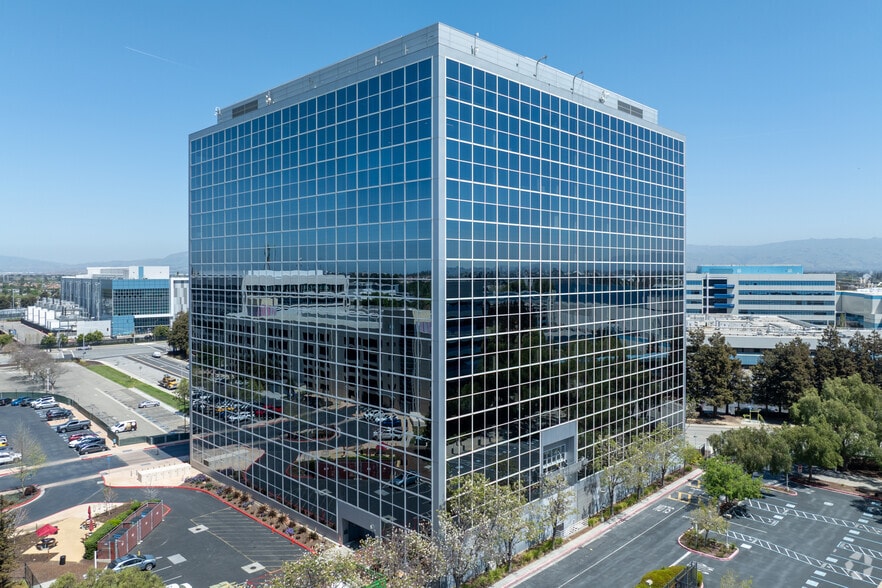 2350 Mission College Blvd, Santa Clara, CA for lease - Primary Photo - Image 1 of 27