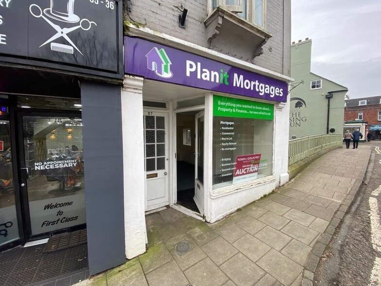 37 East St, Wimborne for sale - Building Photo - Image 1 of 1