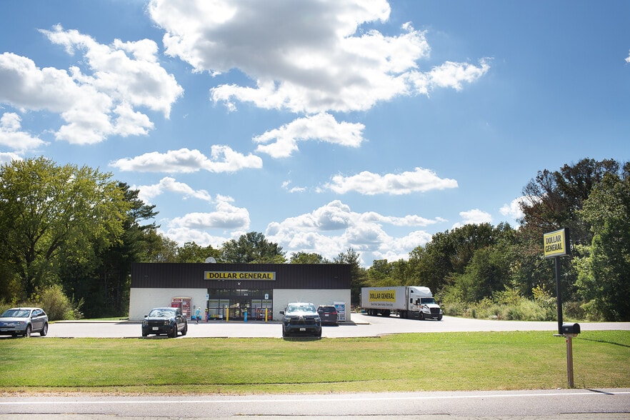 603 E Bridge St, New Lisbon, WI 53950 Dollar General New Lisbon