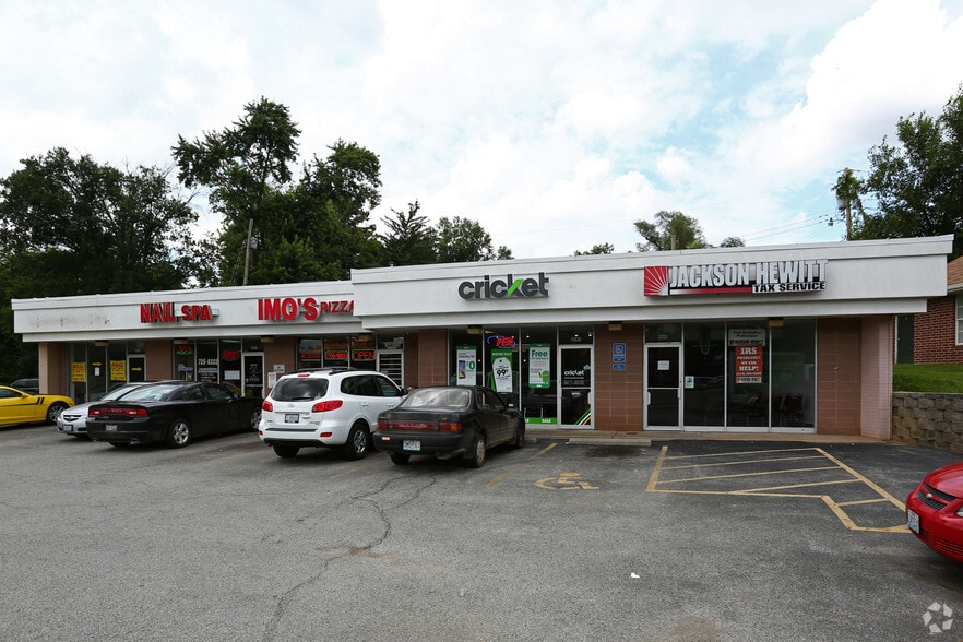 6841-6849 Olive Blvd, University City, MO for lease - Building Photo - Image 2 of 4