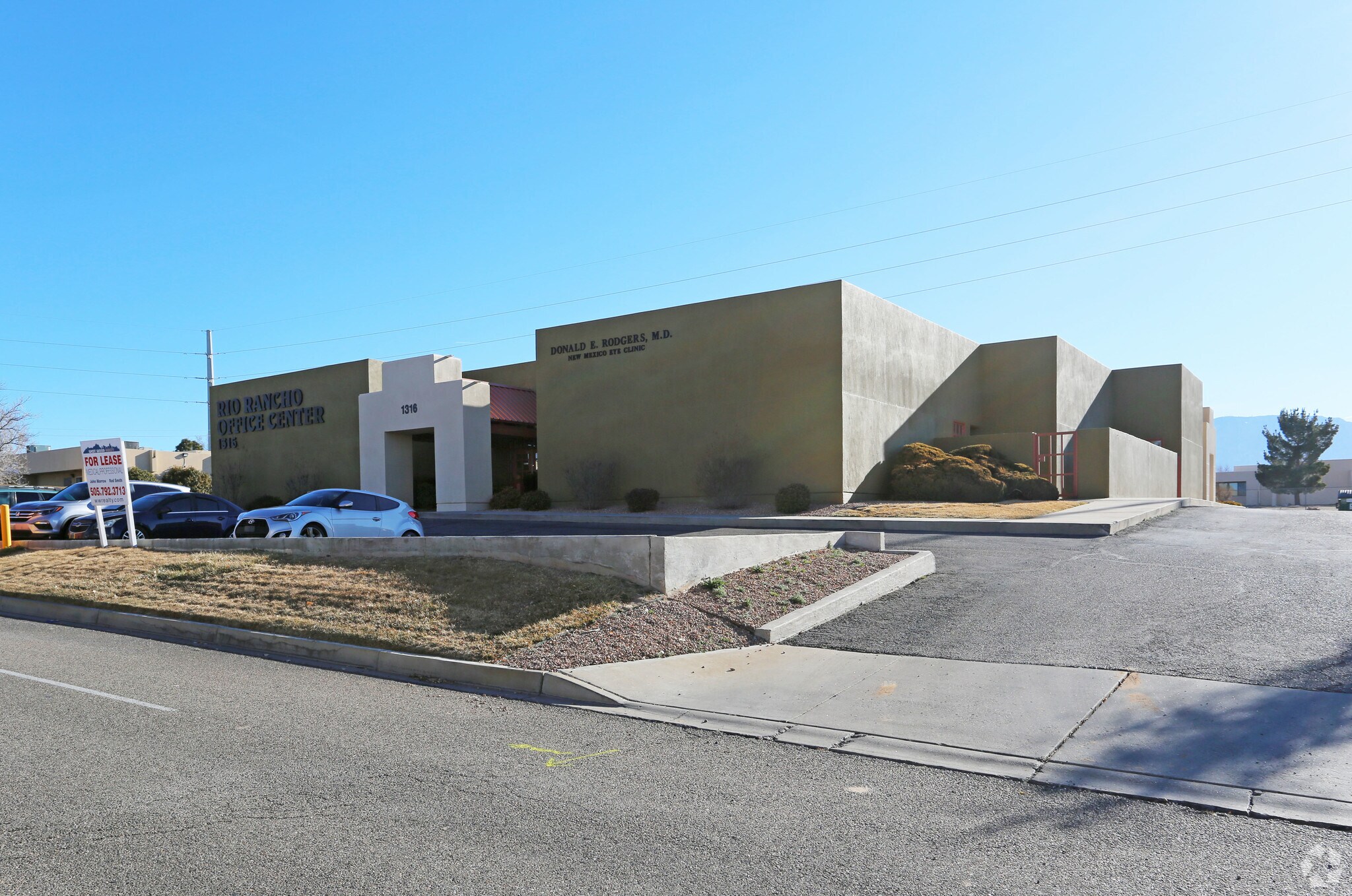1316 Jackie Rd SE, Rio Rancho, NM for sale Primary Photo- Image 1 of 1