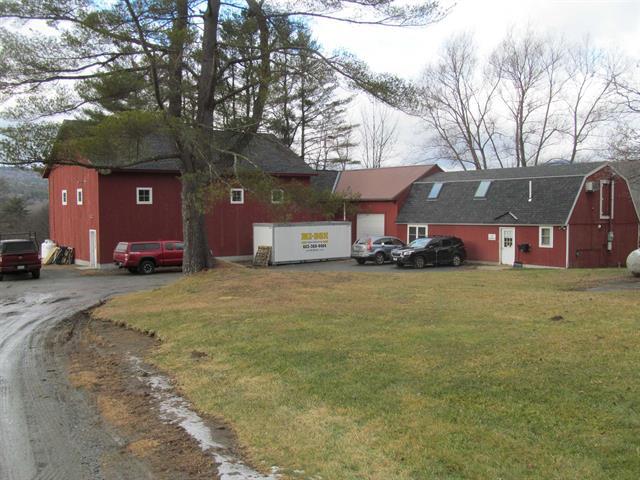 329 River Rd, Claremont, NH for sale - Primary Photo - Image 1 of 1