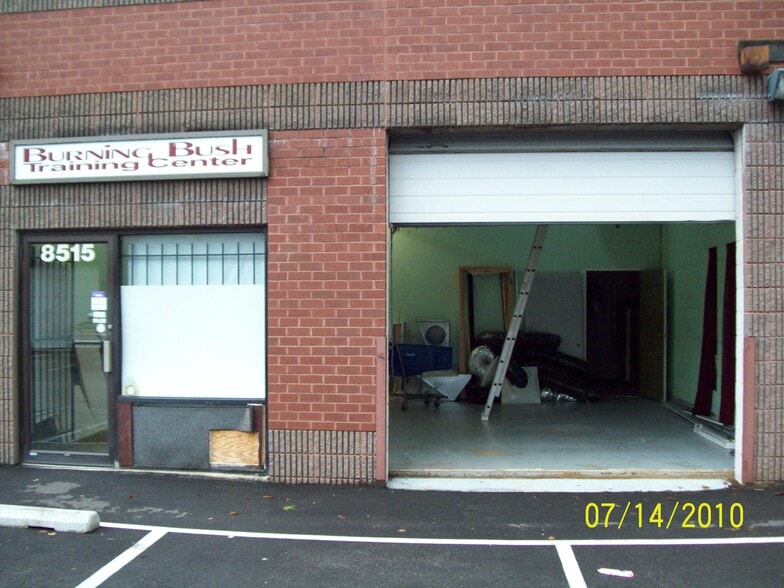 700 Ritchie Rd, Capitol Heights, MD for lease - Building Photo - Image 2 of 14