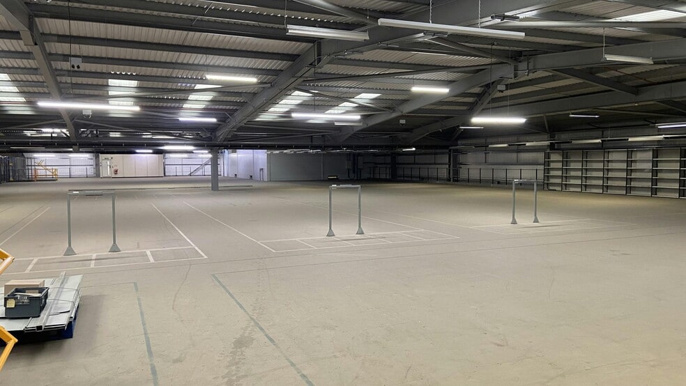 Pilgrims Walk, Coventry for lease - Building Photo - Image 1 of 5