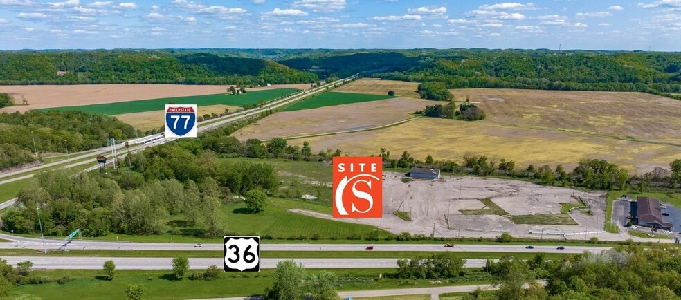 275 Adena Dr, Newcomerstown, OH for sale - Building Photo - Image 2 of 21