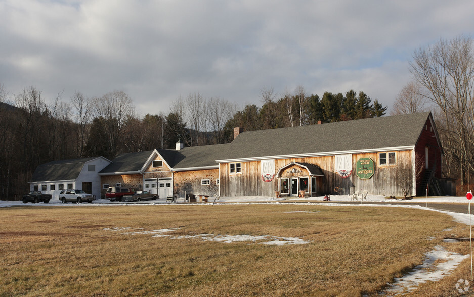 1350 Berkshire School Rd, Sheffield, MA for sale - Primary Photo - Image 1 of 1