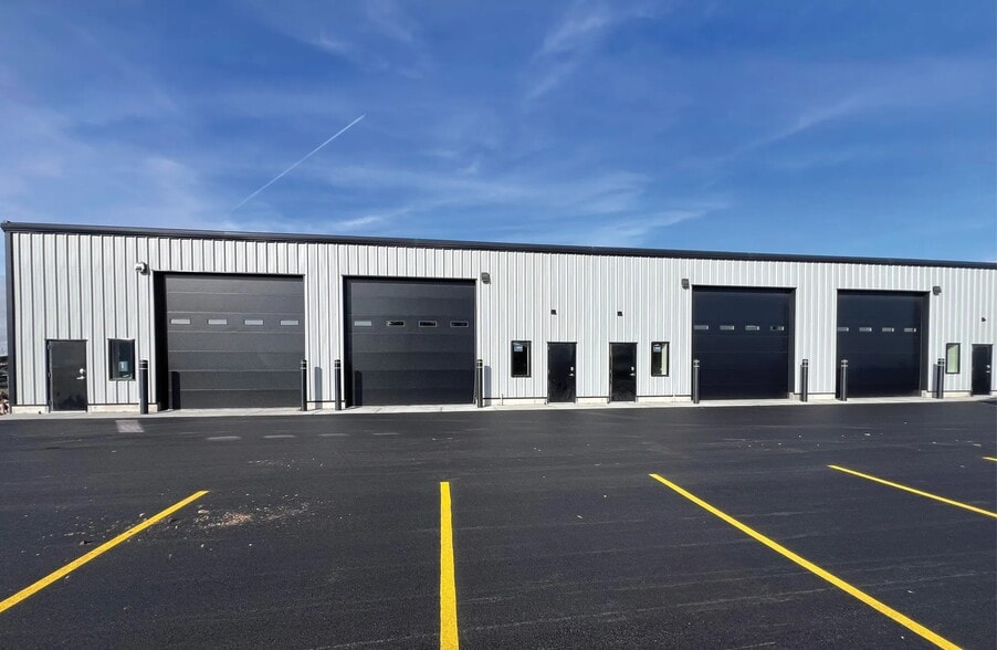 5465 Rammell Rd, Idaho Falls, ID for lease - Building Photo - Image 2 of 3